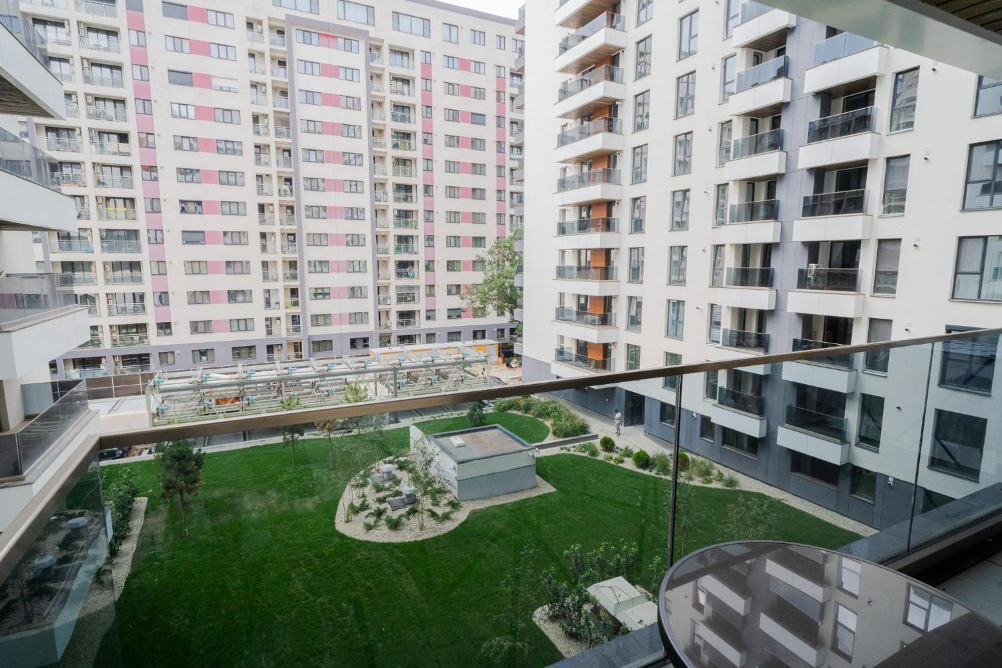 Amazing View Apartments - Iuliu Maniu & Politehnica Park Bucharest Exterior photo