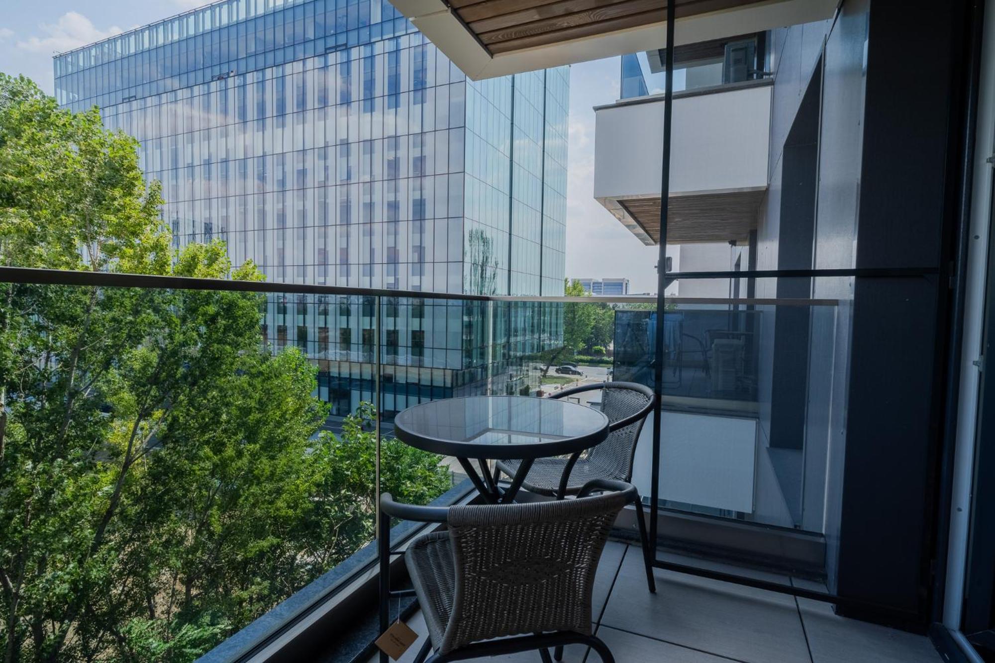 Amazing View Apartments - Iuliu Maniu & Politehnica Park Bucharest Exterior photo